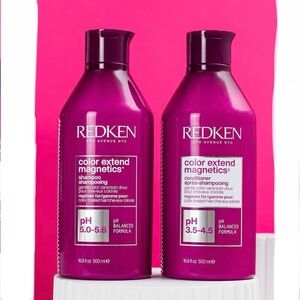 Redken Color Extend Magnetics Hair Care Set